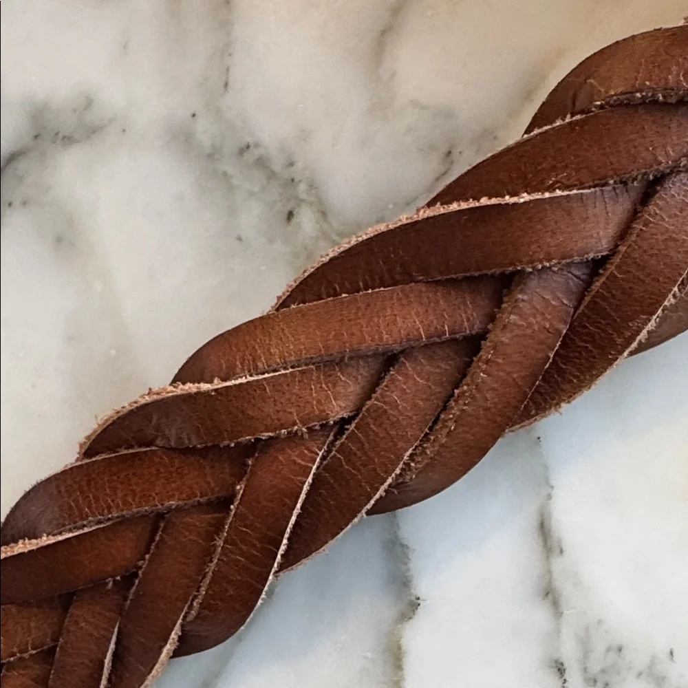 American Eagle Outfitters Woven Leather Belt size 30